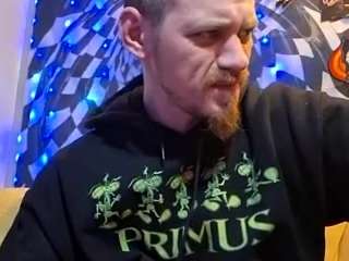 kristoferbeach1's CamSoda show and profile