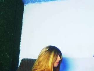 sexybbyxzx live webcam show
