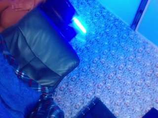  sexymcqueenx24cm chat room