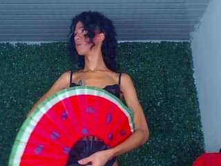 sexymcqueenx24cm webcam