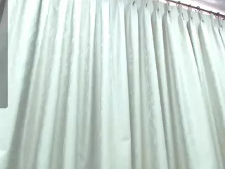 Adelbrownx's Live Sex Cam Show