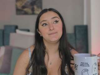 kathia-morelli's CamSoda show and profile