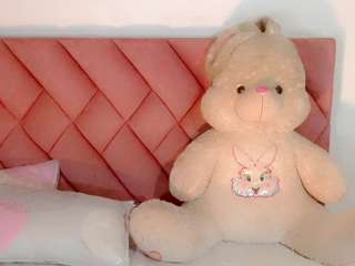 madra-sexhot Live Webcam on CamSoda