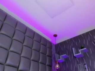 megan-woll webcam model