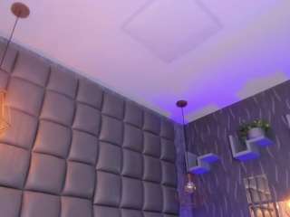 megan-woll live cam profile