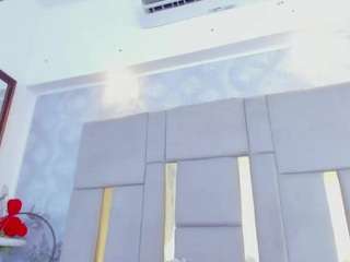 camilaasanchez webcam model