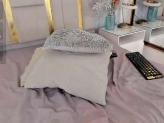 camilaasanchez Live Webcam on CamSoda