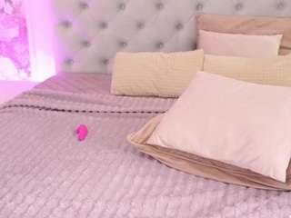 sonnykage's CamSoda show and profile