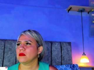 Anyel Dolly
