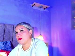 Anyel Dolly