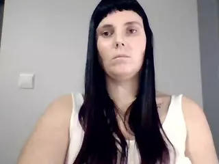 GenevieveLovely's Live Sex Cam Show