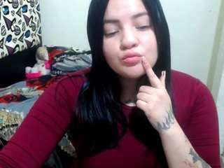 jullymessyy Live Webcam on CamSoda