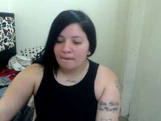 jullymessyy Live Webcam on CamSoda