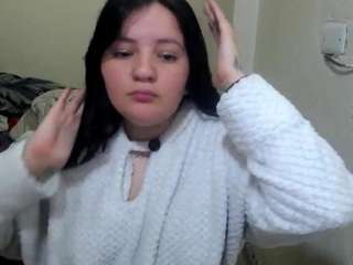jullymessyy webcam