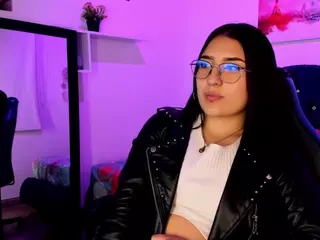 Luna-castiillo's Live Sex Cam Show