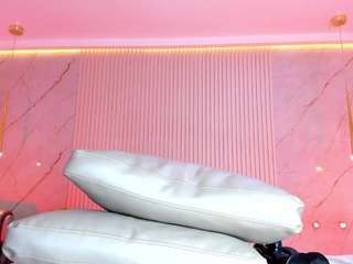 Live webcam model ximena-case on Soda Cams