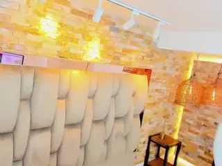 Ximena-Case's Live Sex Cam Show