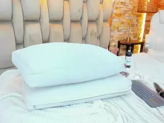 Ximena-Case's Live Sex Cam Show