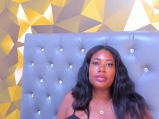 akilanna from camsoda