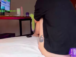 HaylesYoung's Live Sex Cam Show