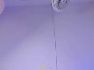 kendall-silver webcam model