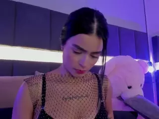 Kendall-Silver's Live Sex Cam Show