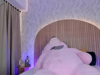 Kendall-Silver's Live Sex Cam Show