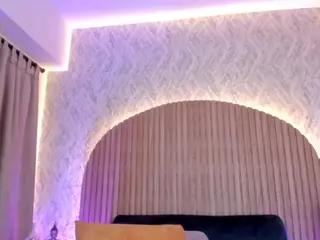 Kendall-Silver's Live Sex Cam Show