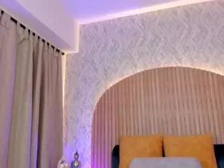 Kendall-Silver's Live Sex Cam Show