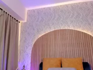 Kendall-Silver's Live Sex Cam Show
