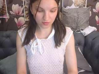 melaniegrand live webcam show