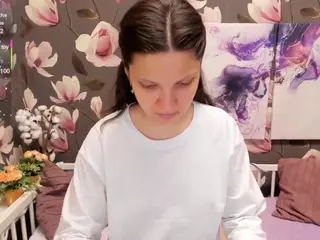 MelanieGrand's Live Sex Cam Show