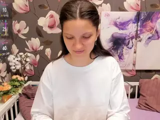 MelanieGrand's Live Sex Cam Show
