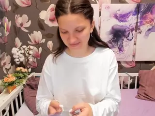 MelanieGrand's Live Sex Cam Show