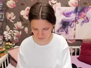 MelanieGrand's Live Sex Cam Show