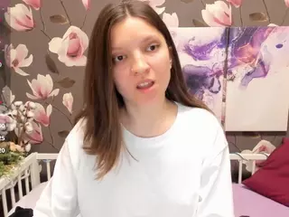 MelanieGrand's Live Sex Cam Show