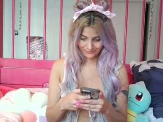 polewaifu live webcam show