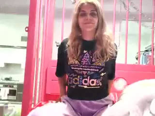 polewaifu's Live Sex Cam Show