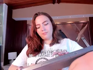 Scarlet's Live Sex Cam Show
