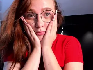 Scarlet's Live Sex Cam Show