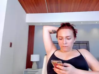 Scarlet's Live Sex Cam Show