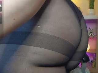 TinaWalked live cam preview