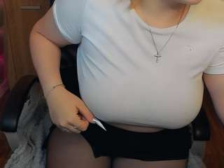TinaWalked live cam preview
