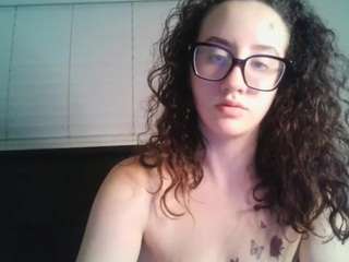 Adafontaine18 nude live cam