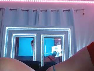 adafontaine18 Live Webcam on CamSoda