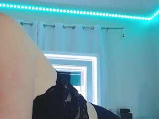 adafontaine18 Live Webcam on CamSoda