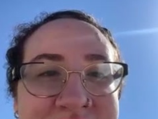 Live webcam model adafontaine18 on Soda Cams