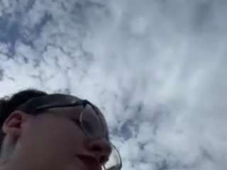 Live webcam model adafontaine18 on Soda Cams