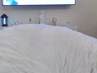 le modèle adafontaine18 est en webcam porno dans un show sur le site camsoda, il possède les tags suivants: ass,ass bouncing,young-adult,wet,virgin,twerk,toys,tease,tattoos,swallow,spank,solo,ride torso,pussy,natural,lovense,glasses,feet,facial piercings,dildo-or-vibrator