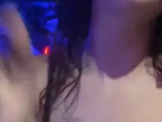 adafontaine18's Live Sex Cam Show